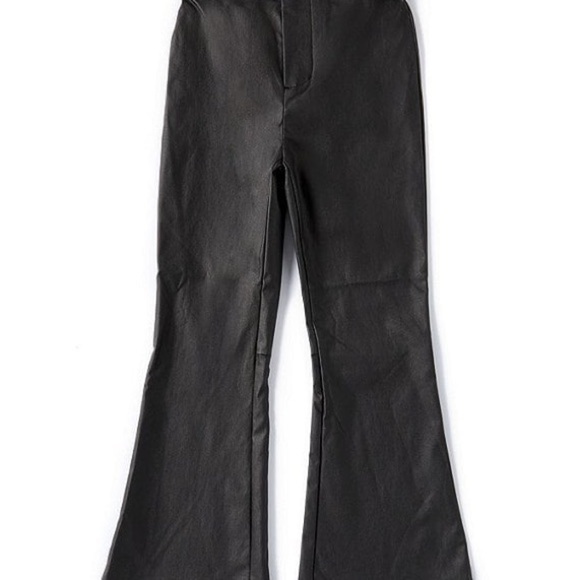 C&V Chelsea & Violet, Coated Flare Leg Black pants - Picture 5 of 13
